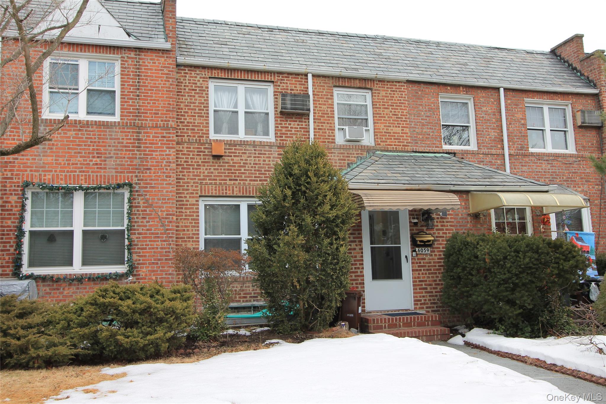 #17 photo, 60-59 70th Street, Maspeth , NY 11378