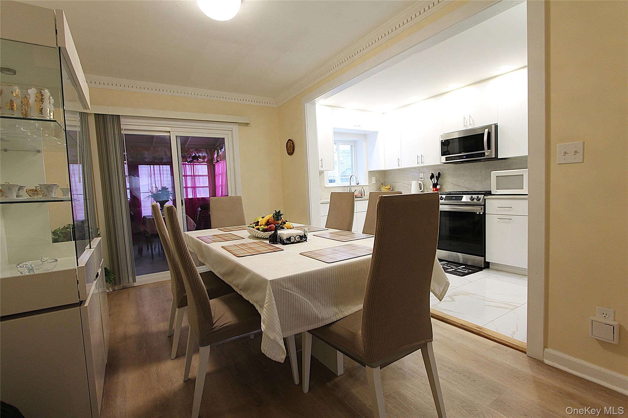 #4 photo, 60-59 70th Street, Maspeth , NY 11378