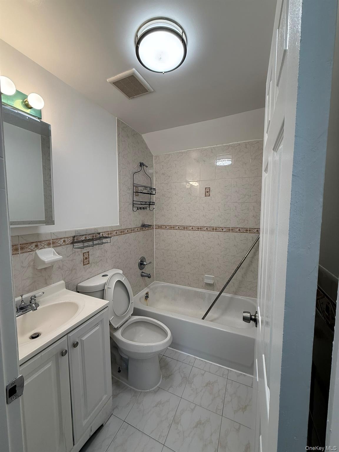 #6 photo, 17634 133rd Avenue, קווינס Jamaica , NY 11434