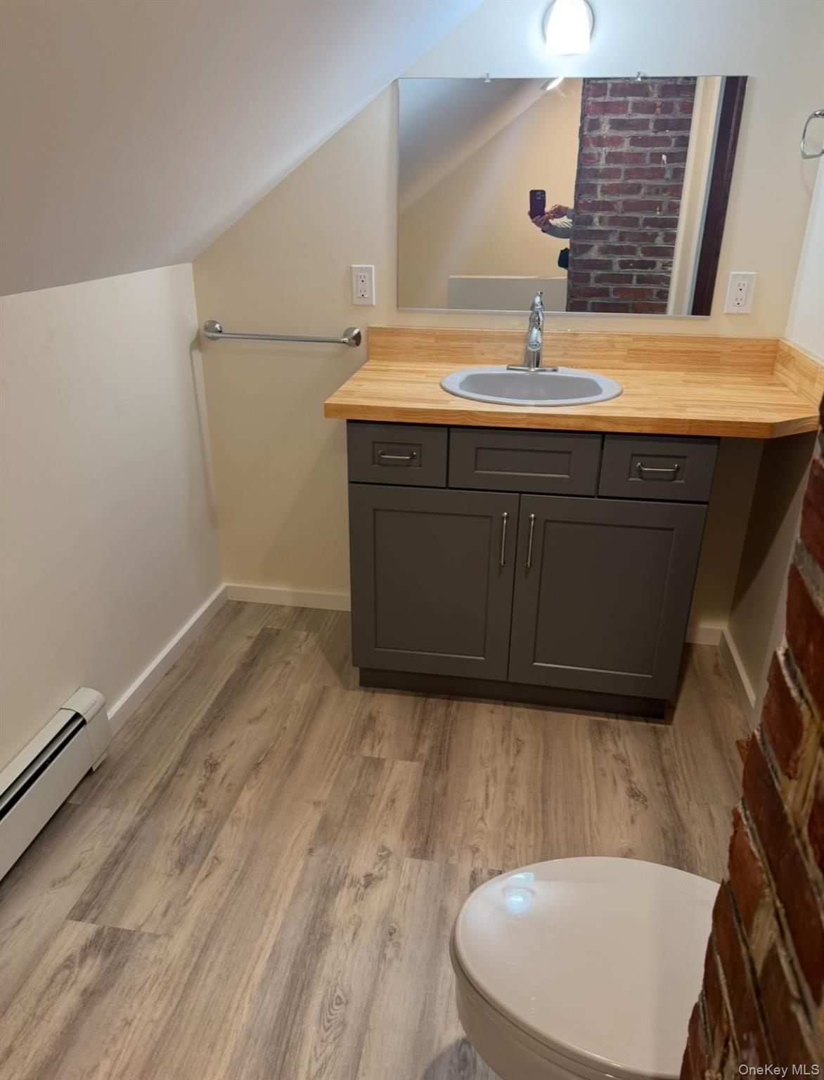 #10 photo, 242 Deep Hole Road, سوفولك Calverton , NY 11901