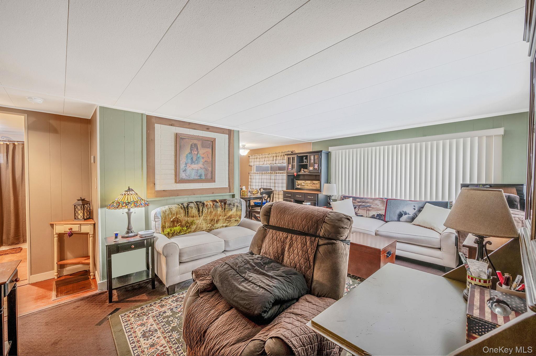 #7 photo, 525 Riverleigh Avenue, Саффолк ‖ Riverhead , NY 11901