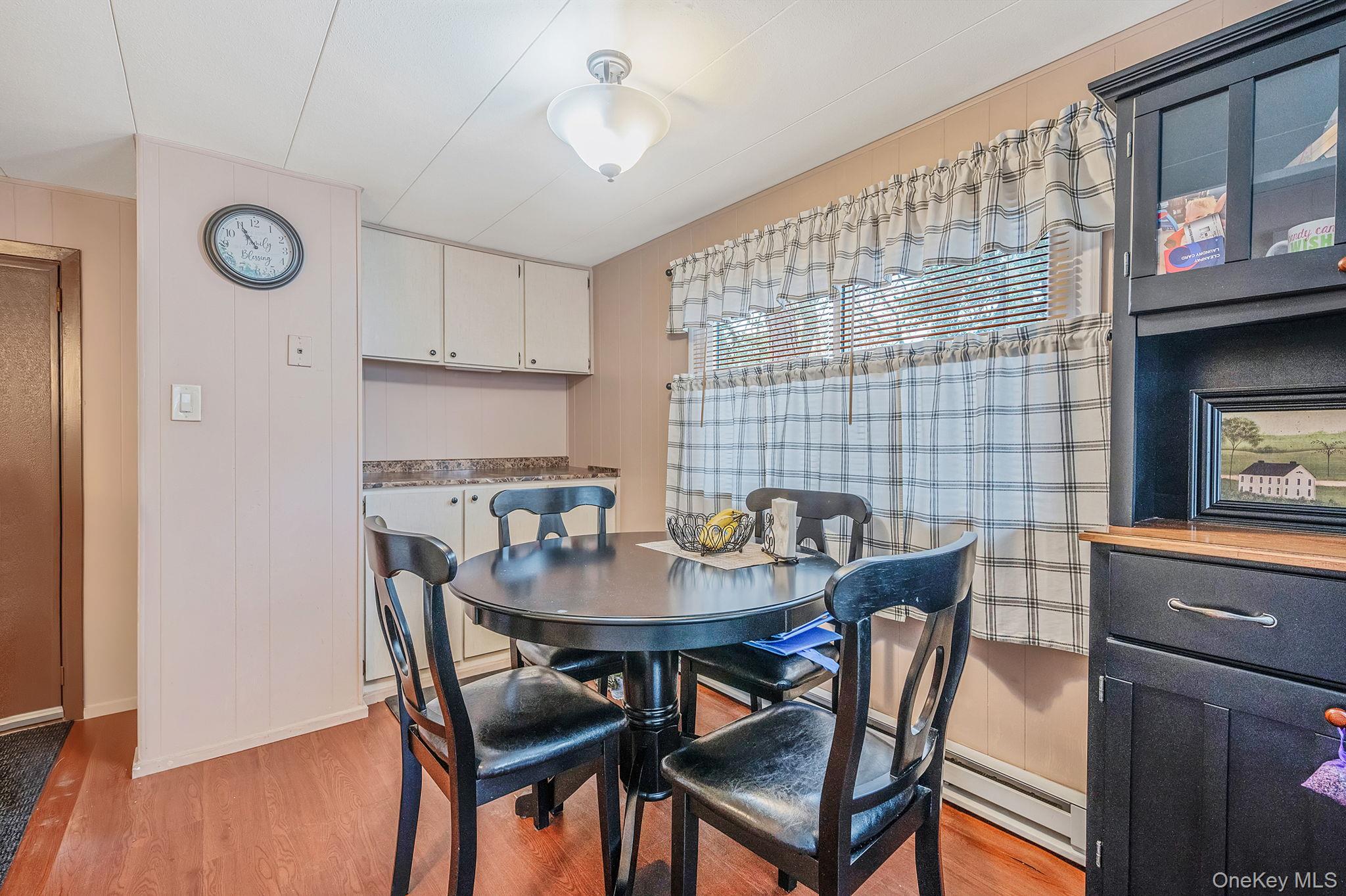 #9 photo, 525 Riverleigh Avenue, Саффолк ‖ Riverhead , NY 11901