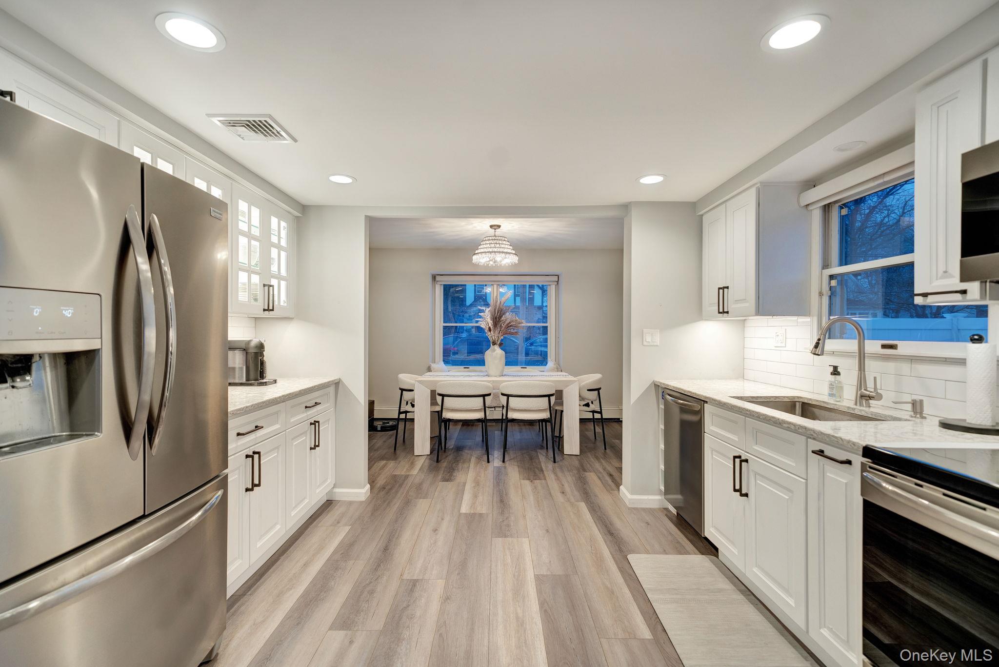 #11 photo, 2550 Natta Boulevard, Нассау ‖ Bellmore , NY 11710