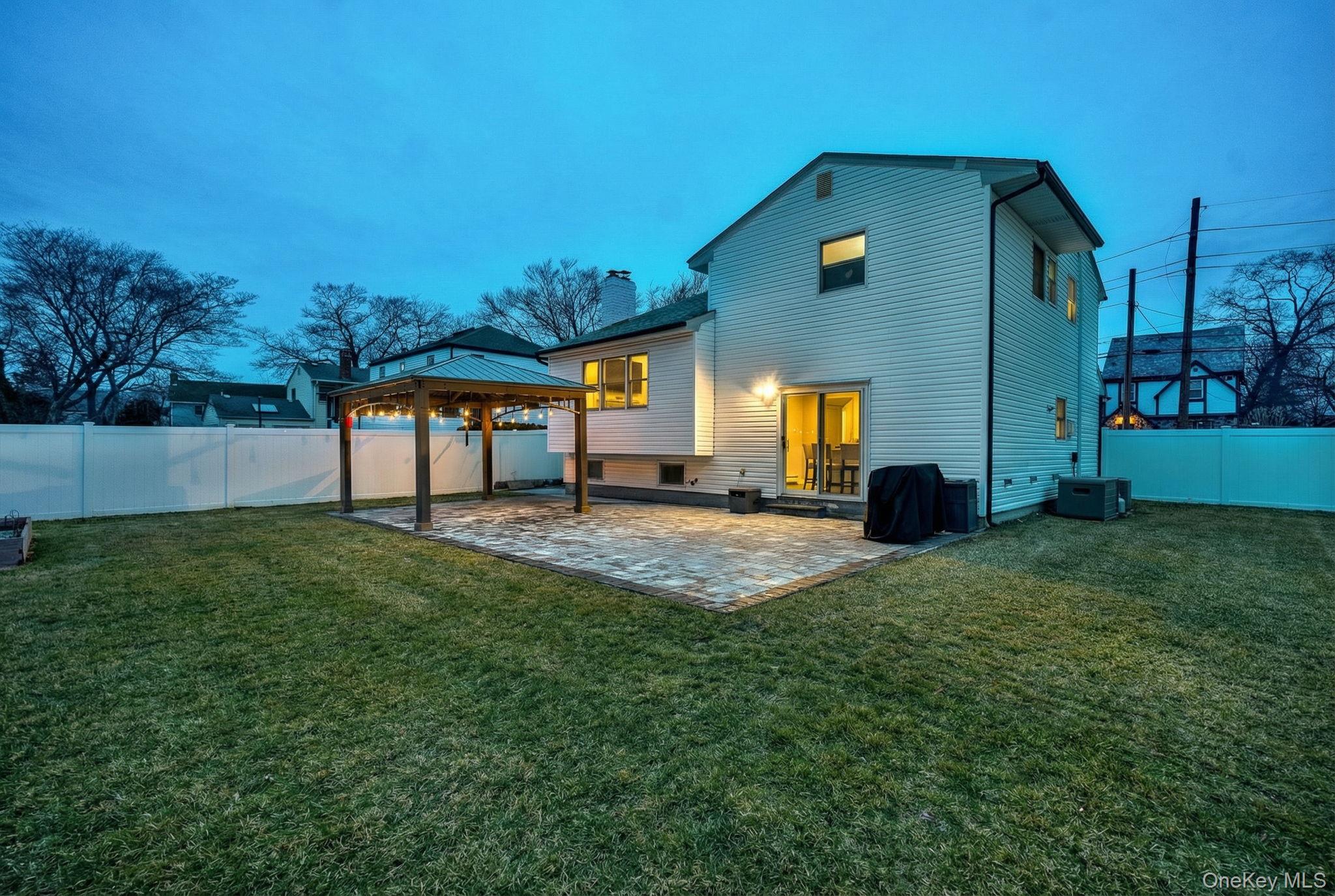 #4 photo, 2550 Natta Boulevard, Нассау ‖ Bellmore , NY 11710