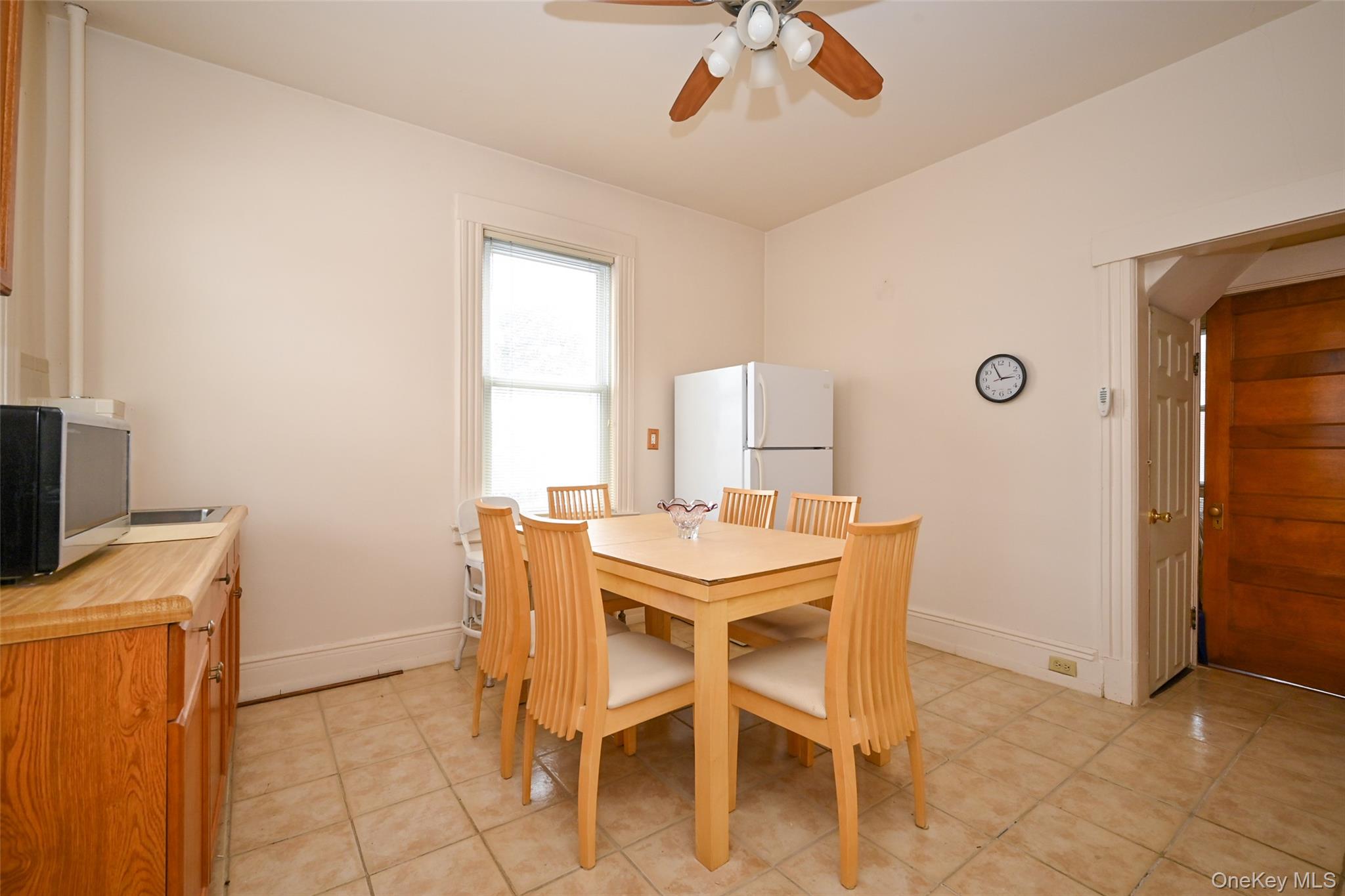 #8 photo, 47-21 162nd Street, Flushing , NY 11358