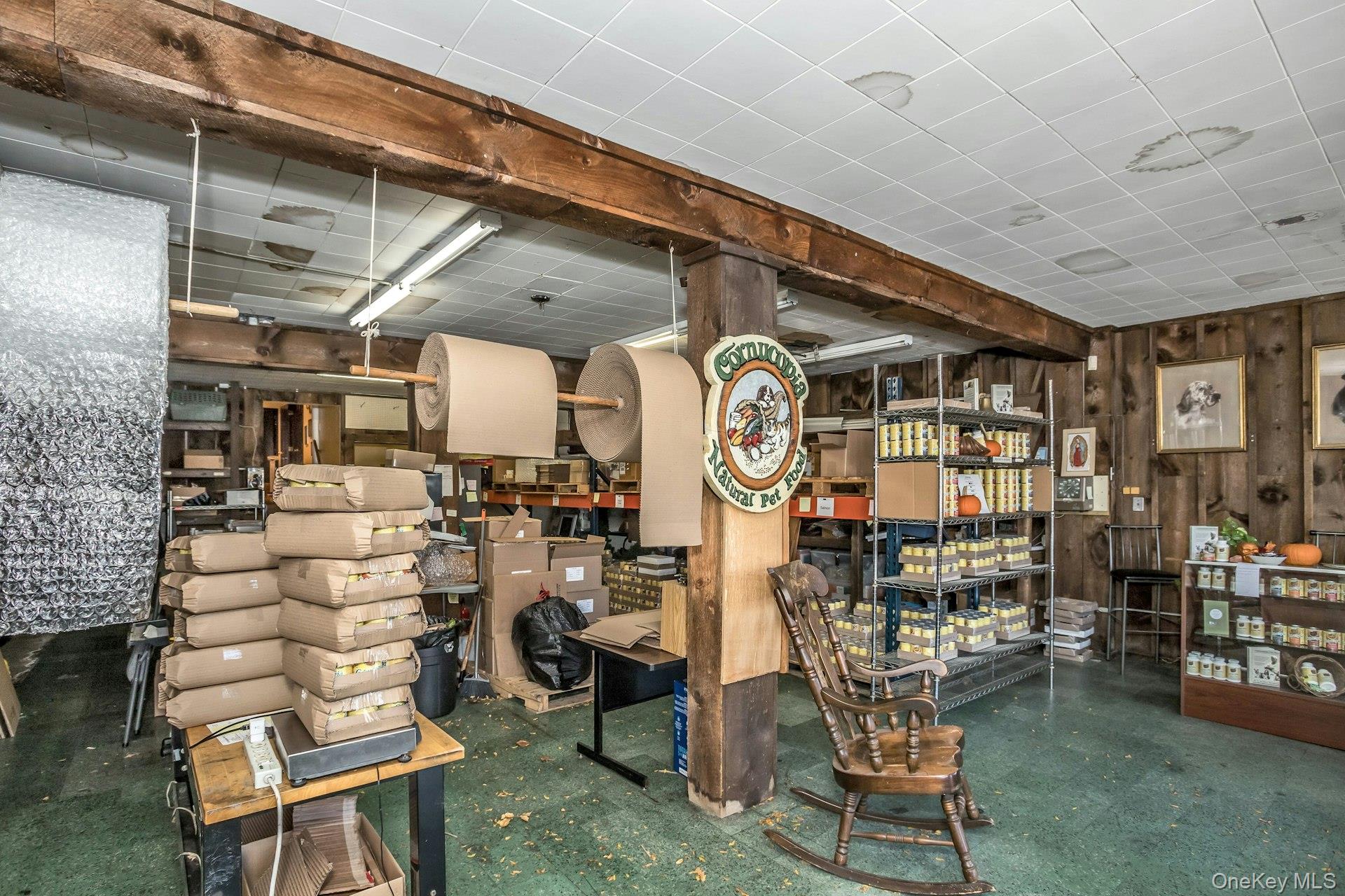 #4 photo, 227 Wall Street, Huntington , NY 11743