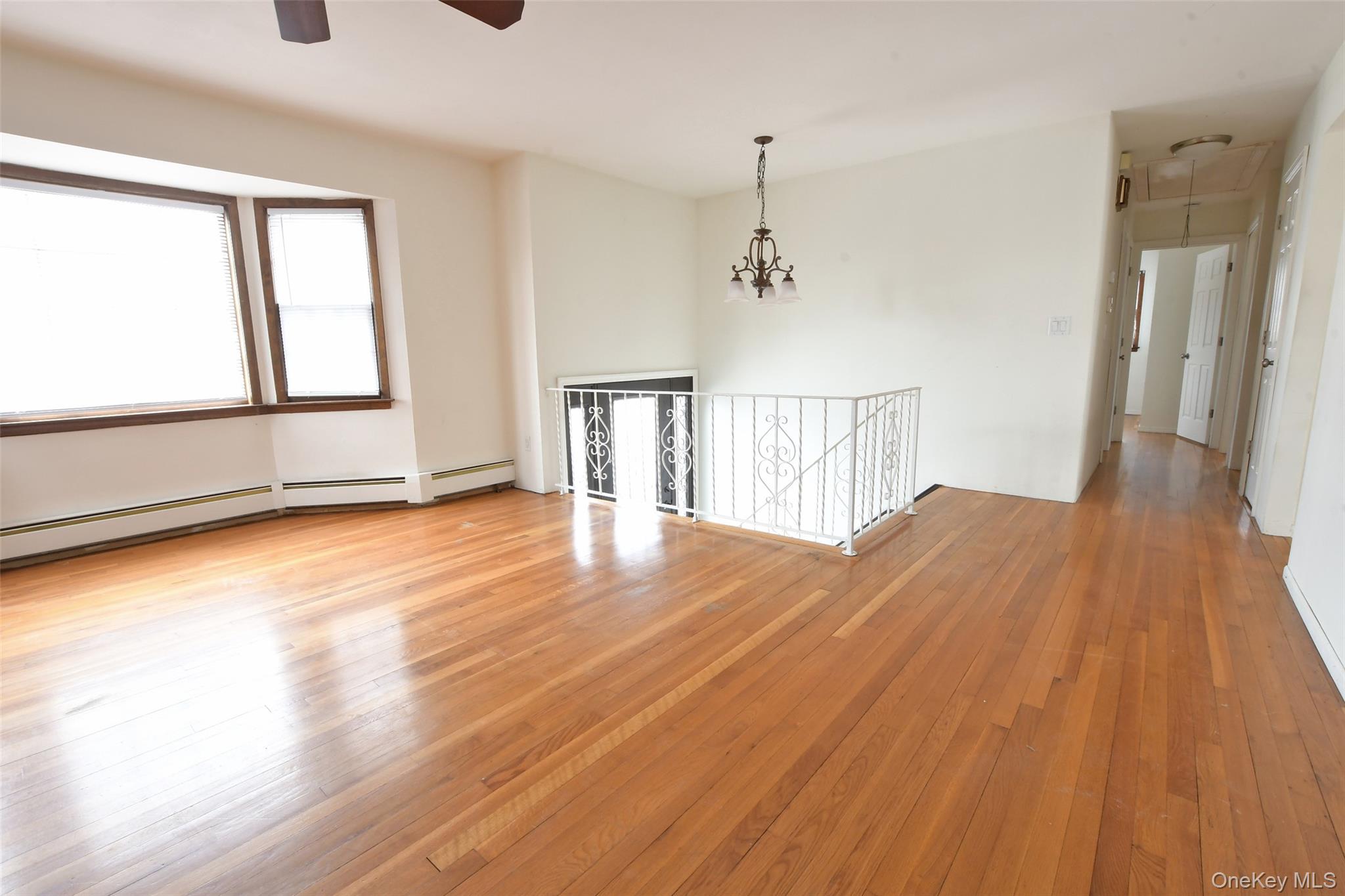 #7 photo, 205 Connetquot Road, سوفولك Oakdale , NY 11769