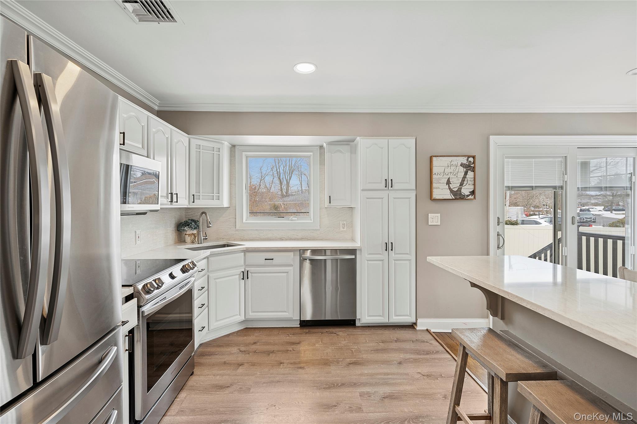 #6 photo, 23 Cynthia Lane, East Islip , NY 11730