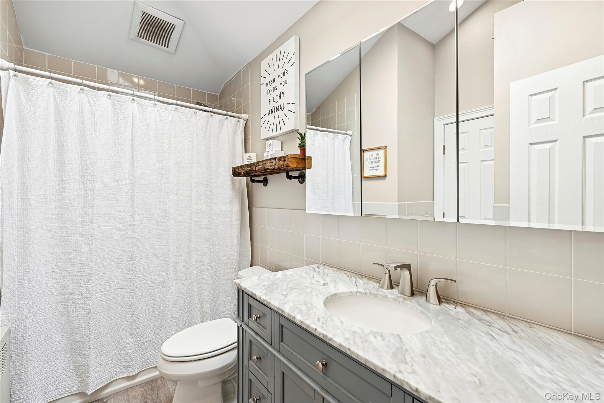 #8 photo, 23 Cynthia Lane, East Islip , NY 11730