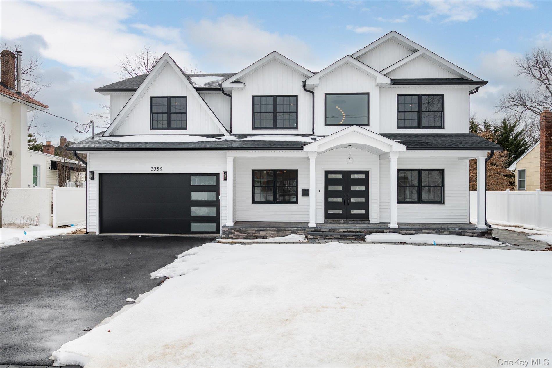 #1 photo, 3356 Carrollton Avenue, מחוז נסאו Wantagh , NY 11793