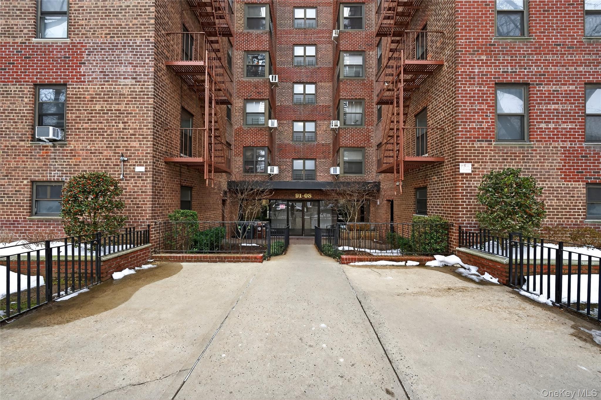 #14 photo, 91-08 32nd Avenue, كوينز Jackson Heights , NY 11369