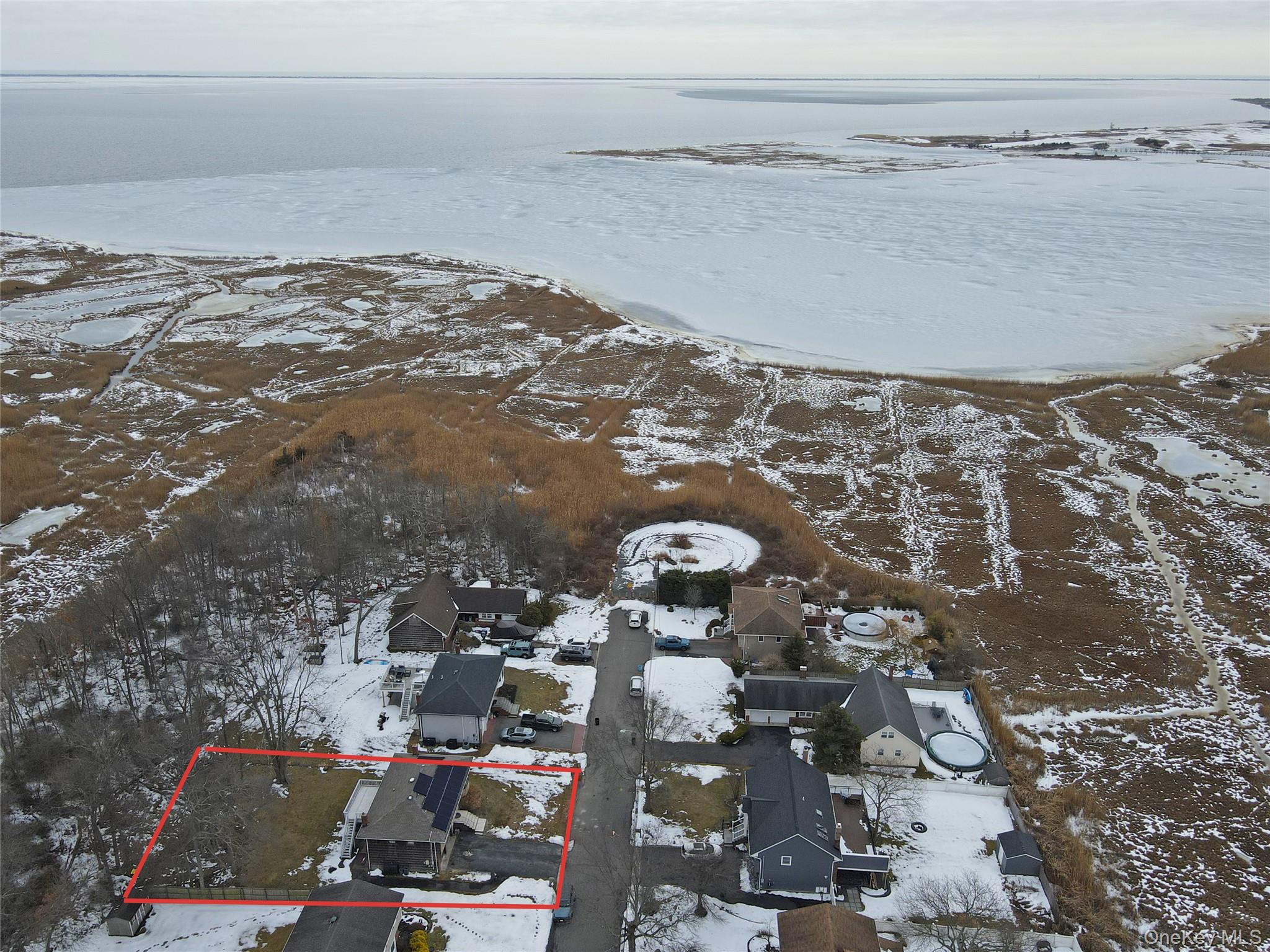 #3 photo, 205 Connetquot Road, سوفولك Oakdale , NY 11769