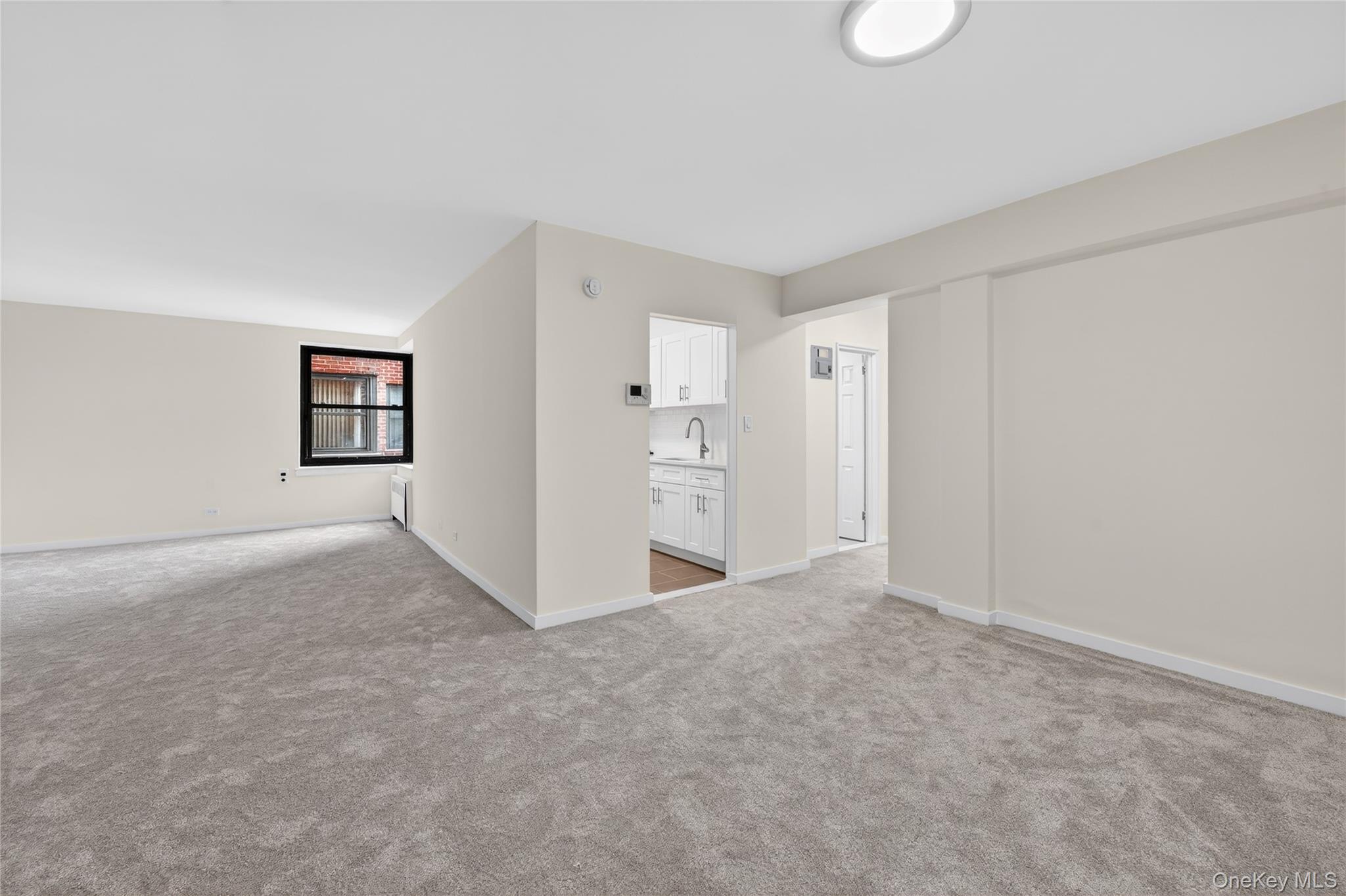 #3 photo, 3240 92nd Street, كوينز Jackson Heights , NY 11369