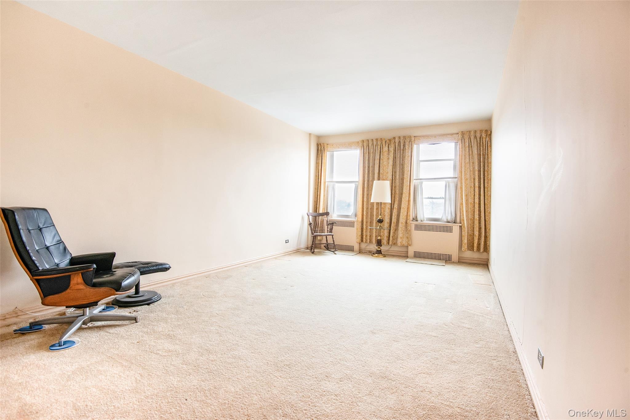 #8 photo, 3321 Bruckner Boulevard, Bronx , NY 10461