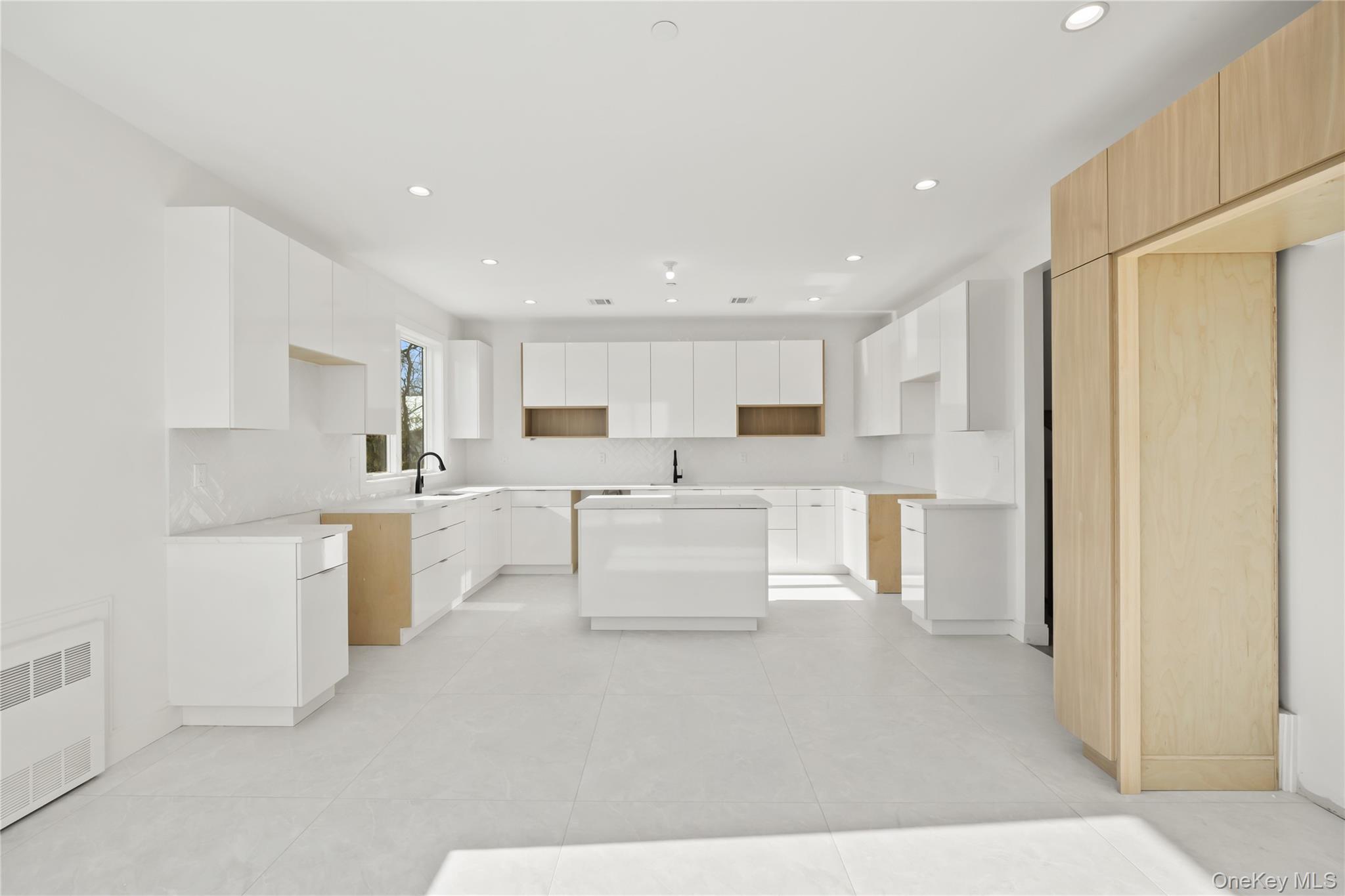 #12 photo, 1 Manor Drive, 紐約州 Monsey , NY 10952