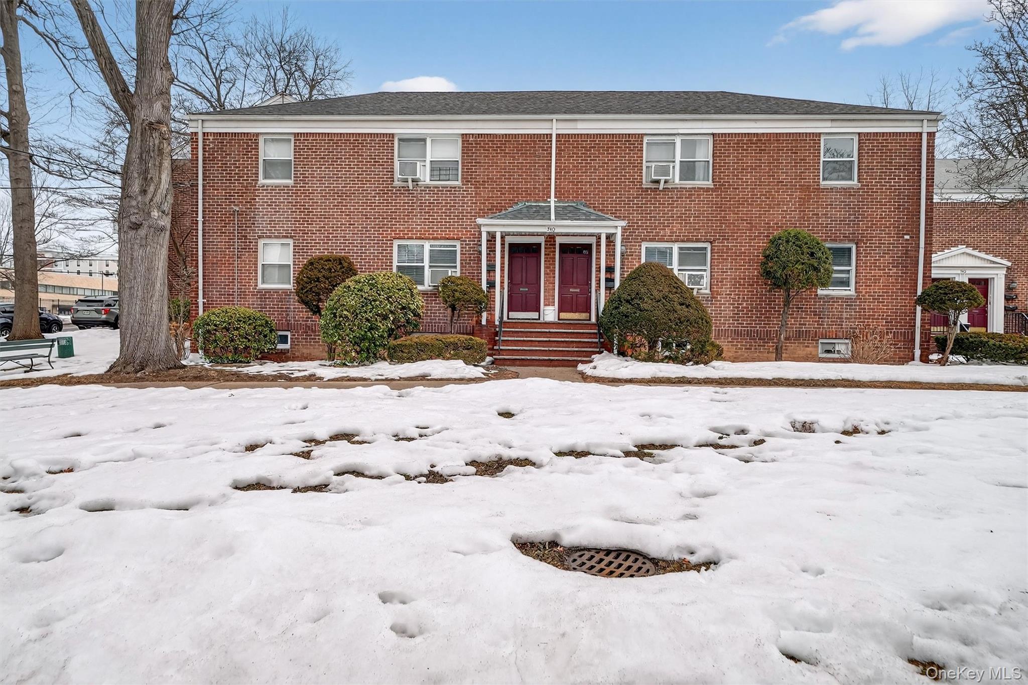 #2 photo, 540 Tuckahoe Road, Yonkers , NY 10710