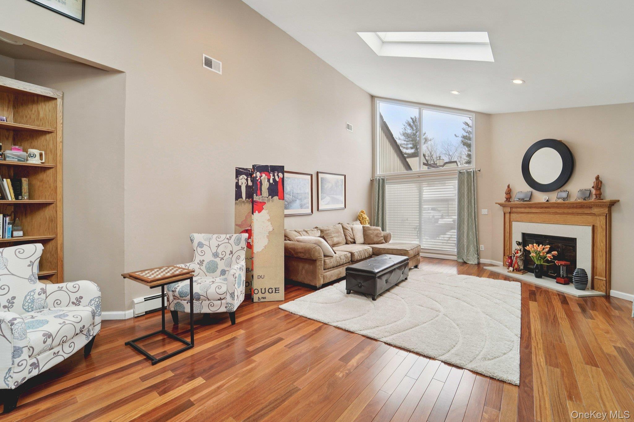 #6 photo, 12 Chippewa Court, Suffern , NY 10901