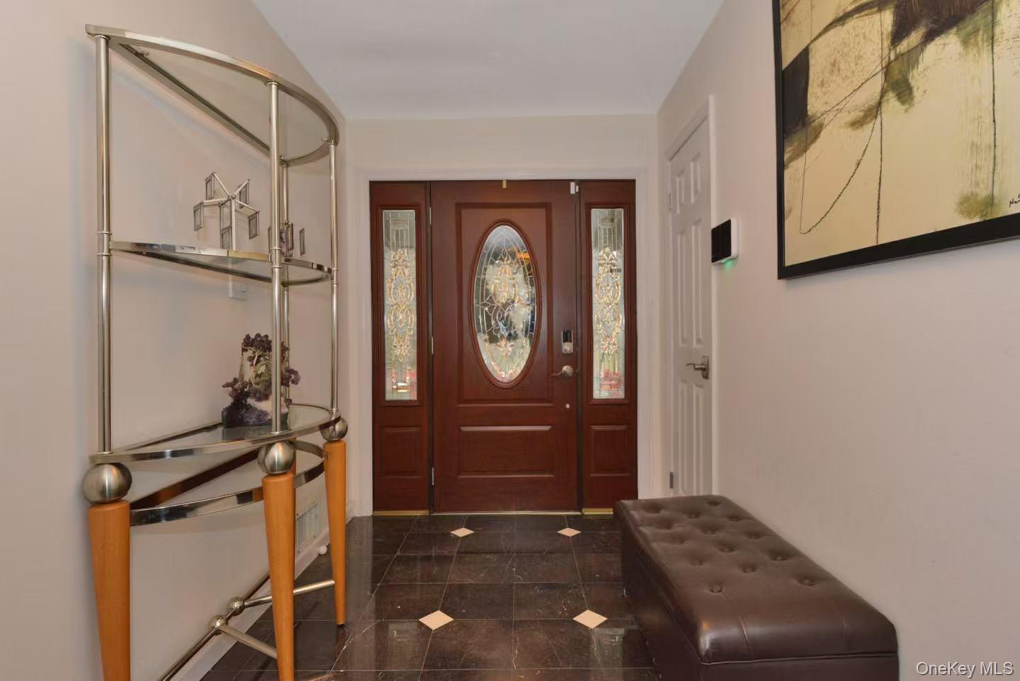 #3 photo, 21540 23rd Avenue, קווינס Bayside , NY 11360