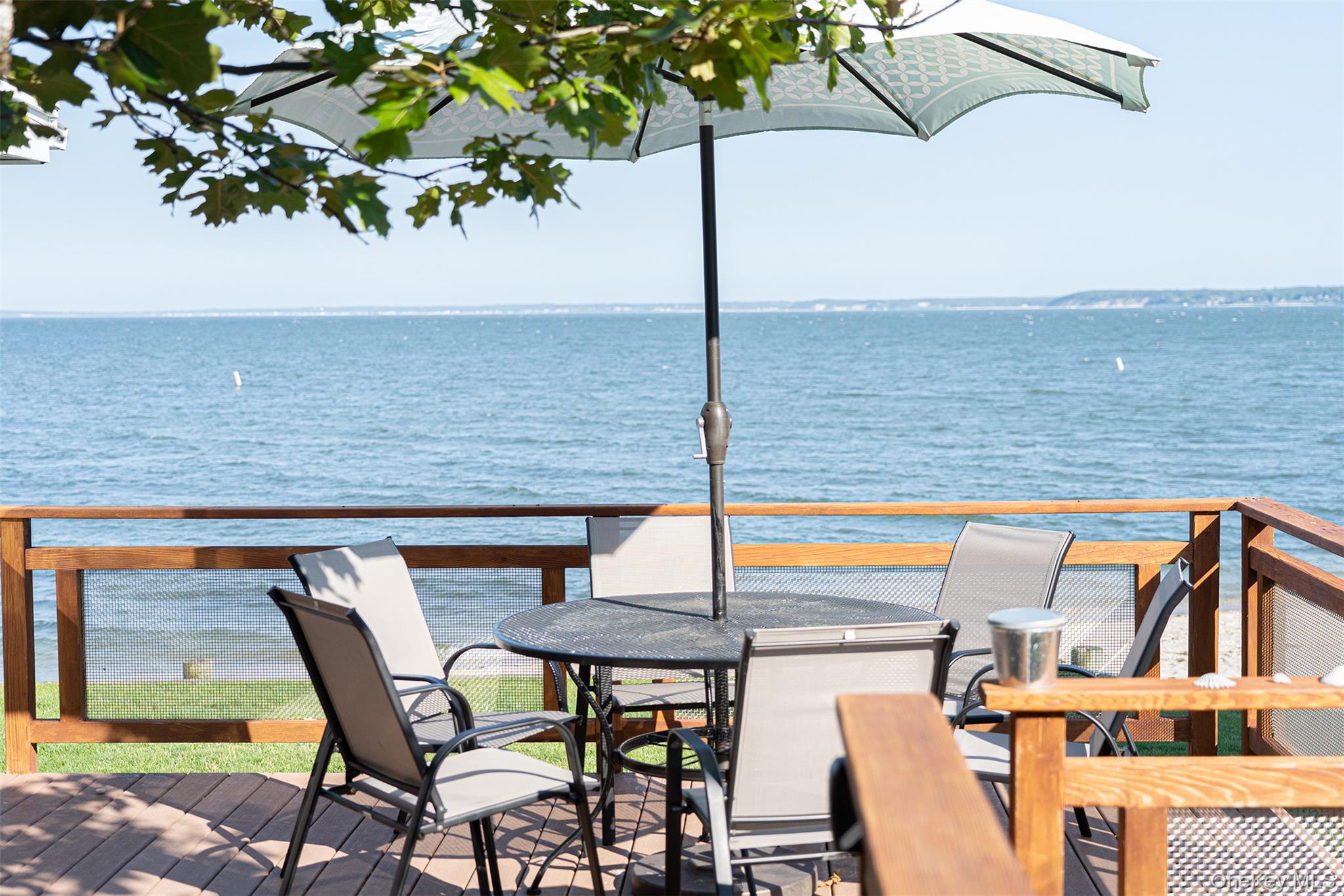 #1 photo, 43 Pye Lane, سوفولك South Jamesport , NY 11970