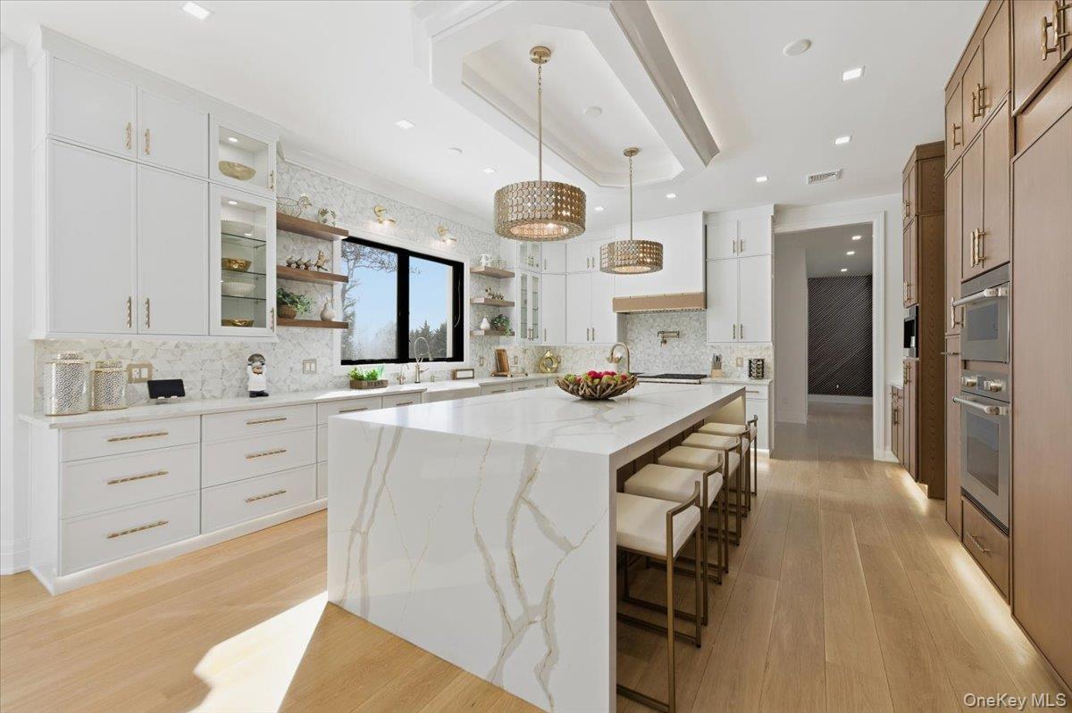 #14 photo, 26 Saint Andrews Court, ناسو Old Westbury , NY 11568