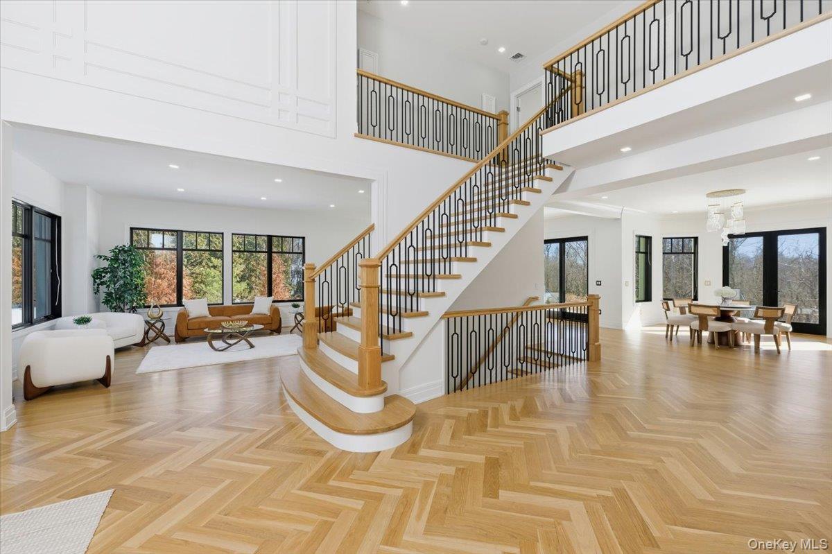 #4 photo, 26 Saint Andrews Court, ناسو Old Westbury , NY 11568