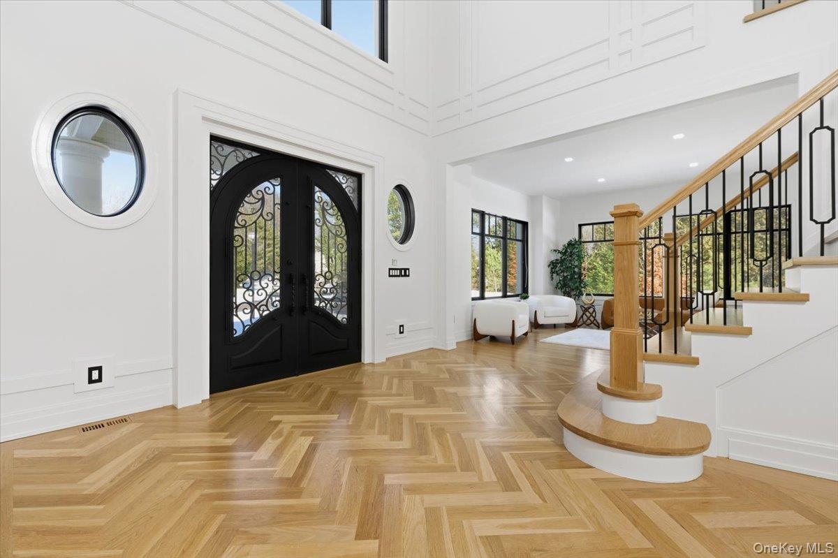 #5 photo, 26 Saint Andrews Court, ناسو Old Westbury , NY 11568