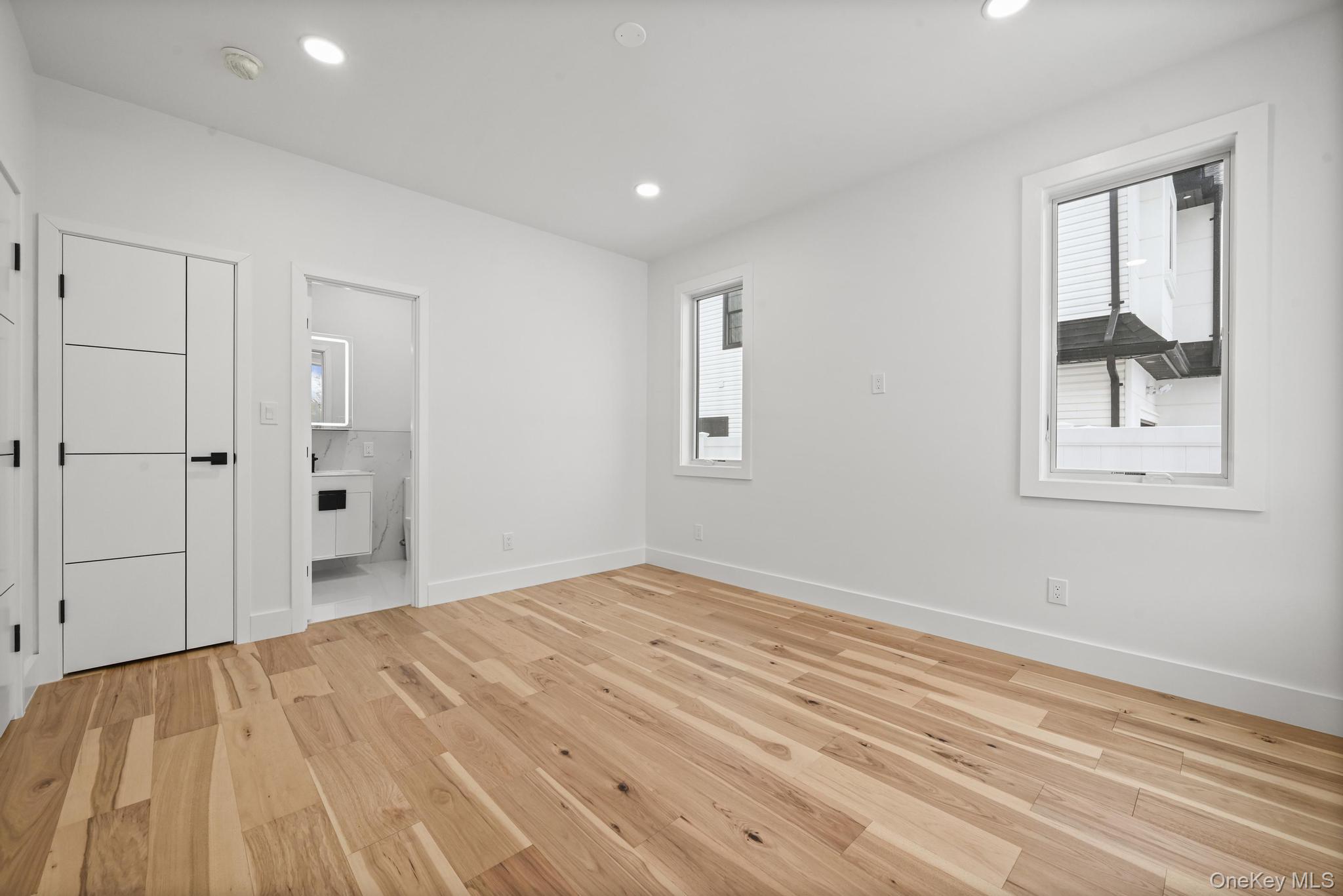 #17 photo, 14 Hoover Lane, 长岛 贝斯佩奇 Bethpage , NY 11714