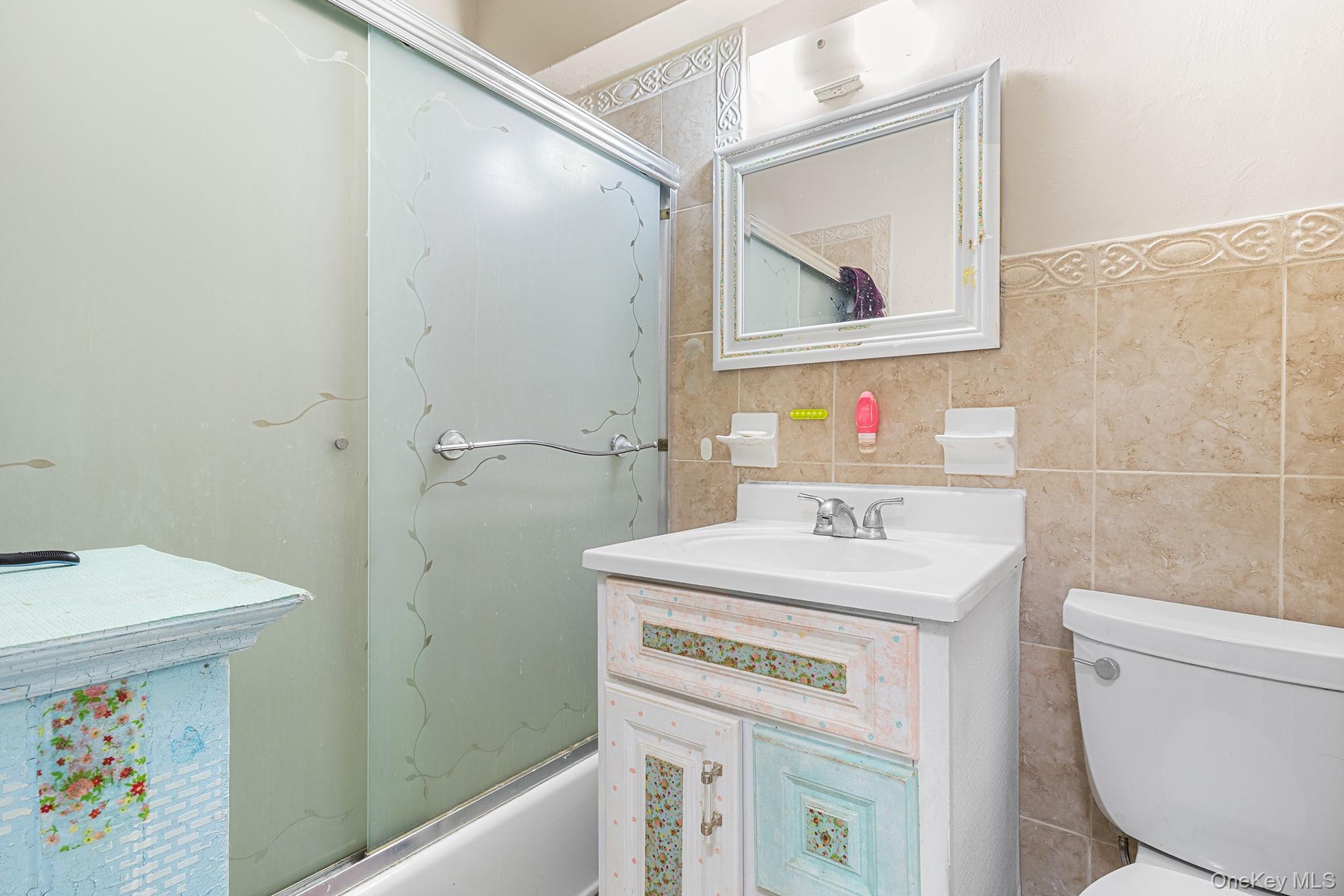 #12 photo, 200 Atlantic Avenue, Lynbrook , NY 11563