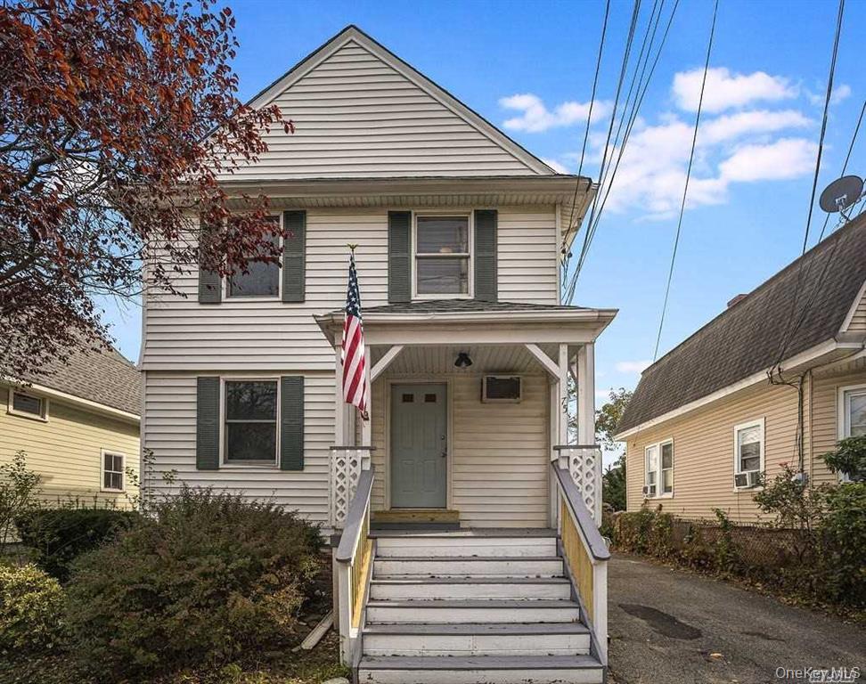 #1 photo, 75 Maxwell Avenue, ناسو Oyster Bay , NY 11771