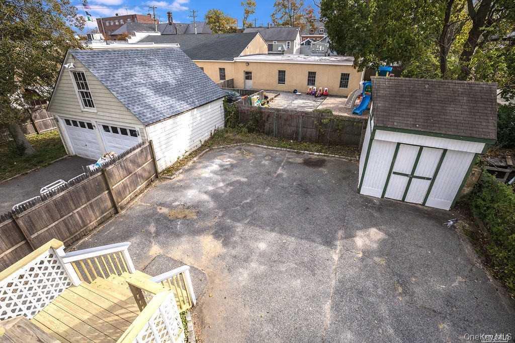 #15 photo, 75 Maxwell Avenue, ناسو Oyster Bay , NY 11771