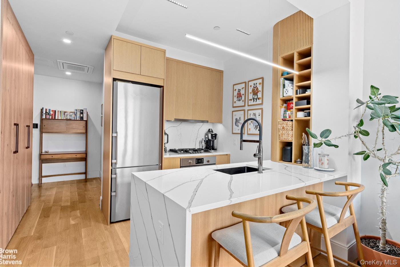 #2 photo, 183 McGuinness Boulevard, ब्रुकलीन Brooklyn , NY 11222