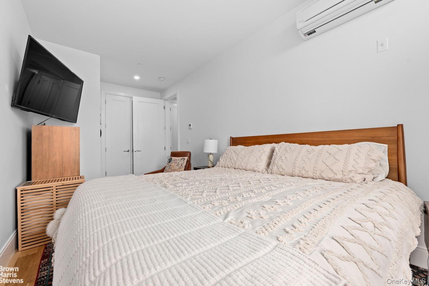 #7 photo, 183 McGuinness Boulevard, ब्रुकलीन Brooklyn , NY 11222