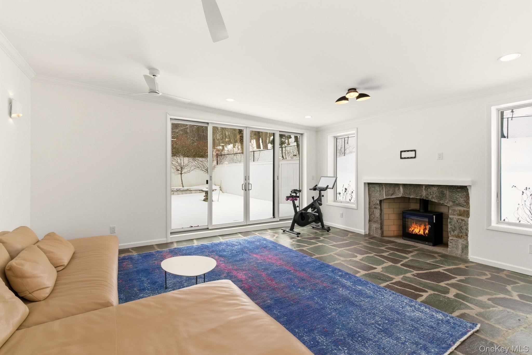 #14 photo, 80 Hollow Road, 東長島 Stony Brook , NY 11790