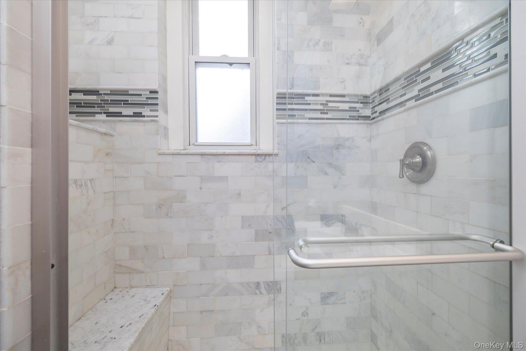 #17 photo, 12 Hamilton Place, Нассау ‖ Garden City , NY 11530