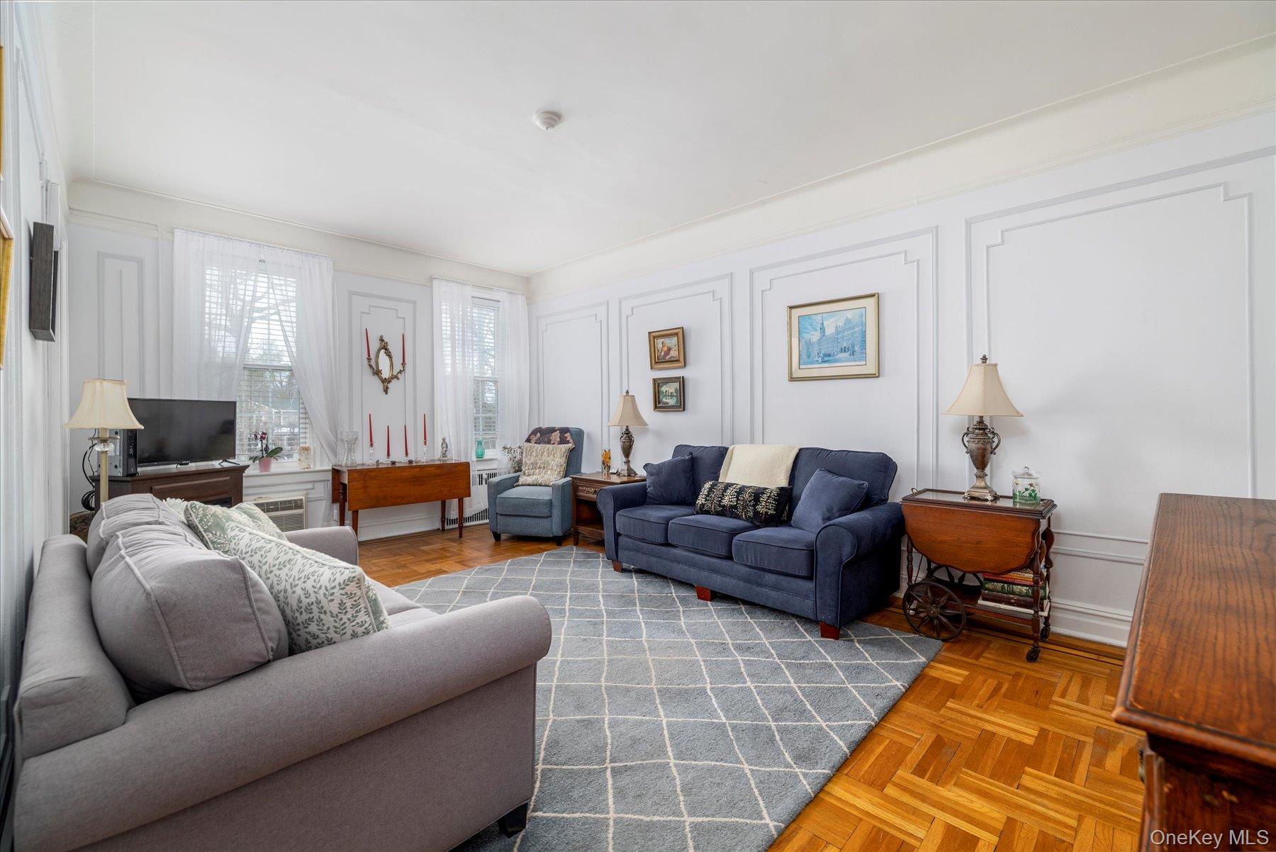 #6 photo, 12 Hamilton Place, Нассау ‖ Garden City , NY 11530