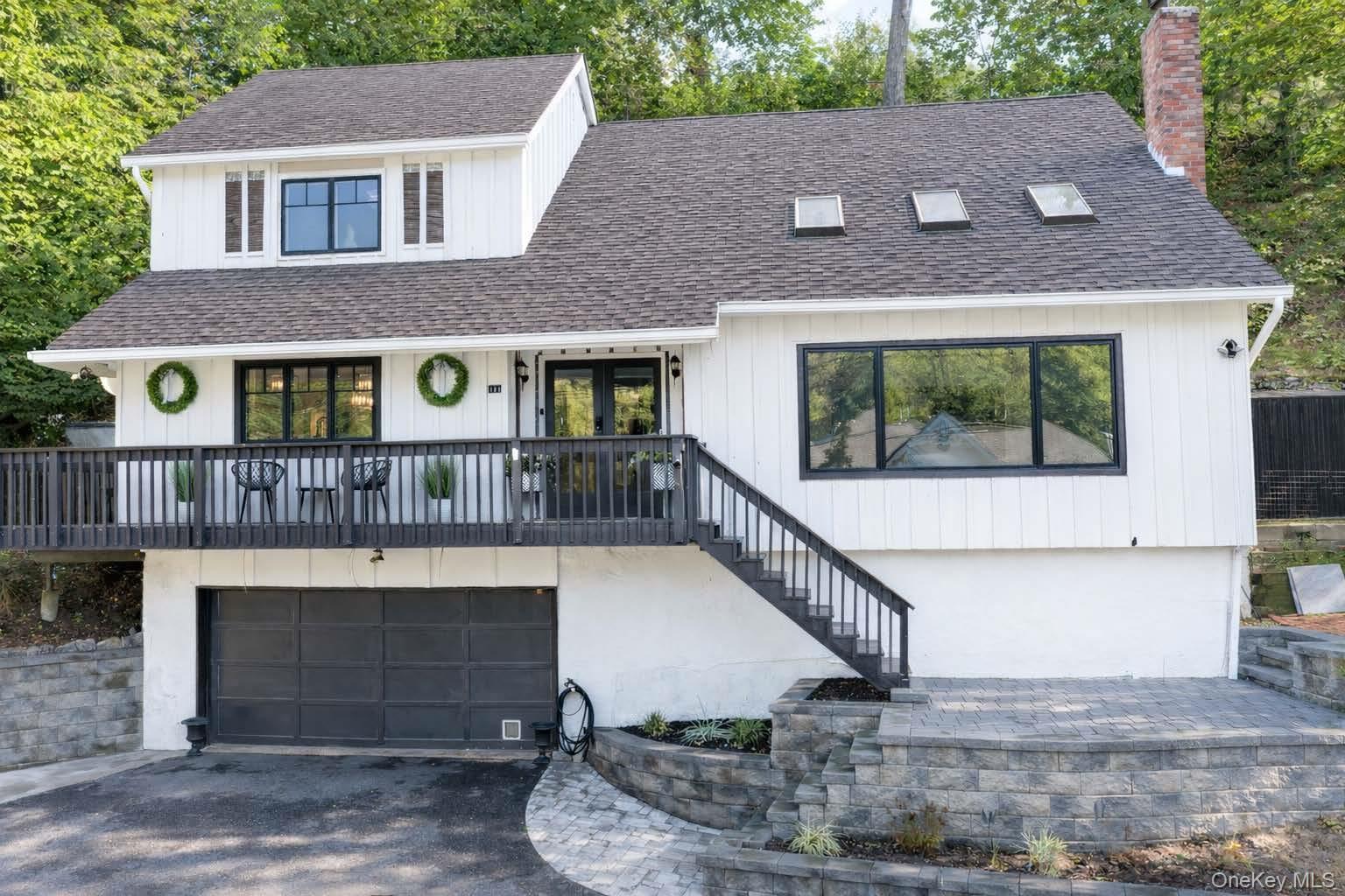 #3 photo, 131 Fleets Cove Road, सफ़ोक काउंटी Huntington , NY 11743