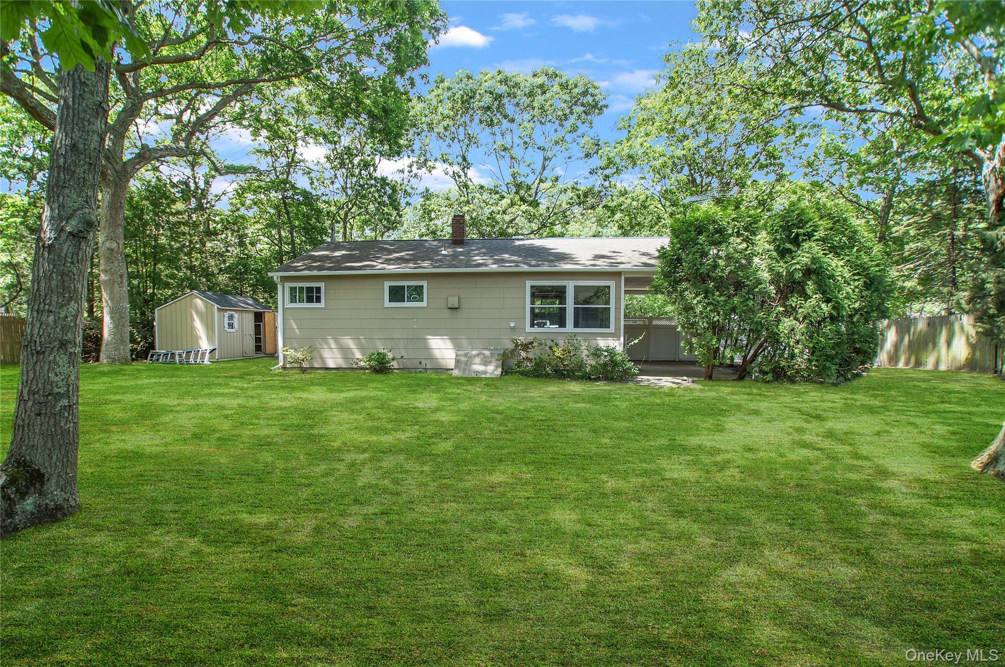 #8 photo, 114 Lynncliff Road 114 Lynncliff Road, سوفولك Hampton Bays , NY 11946