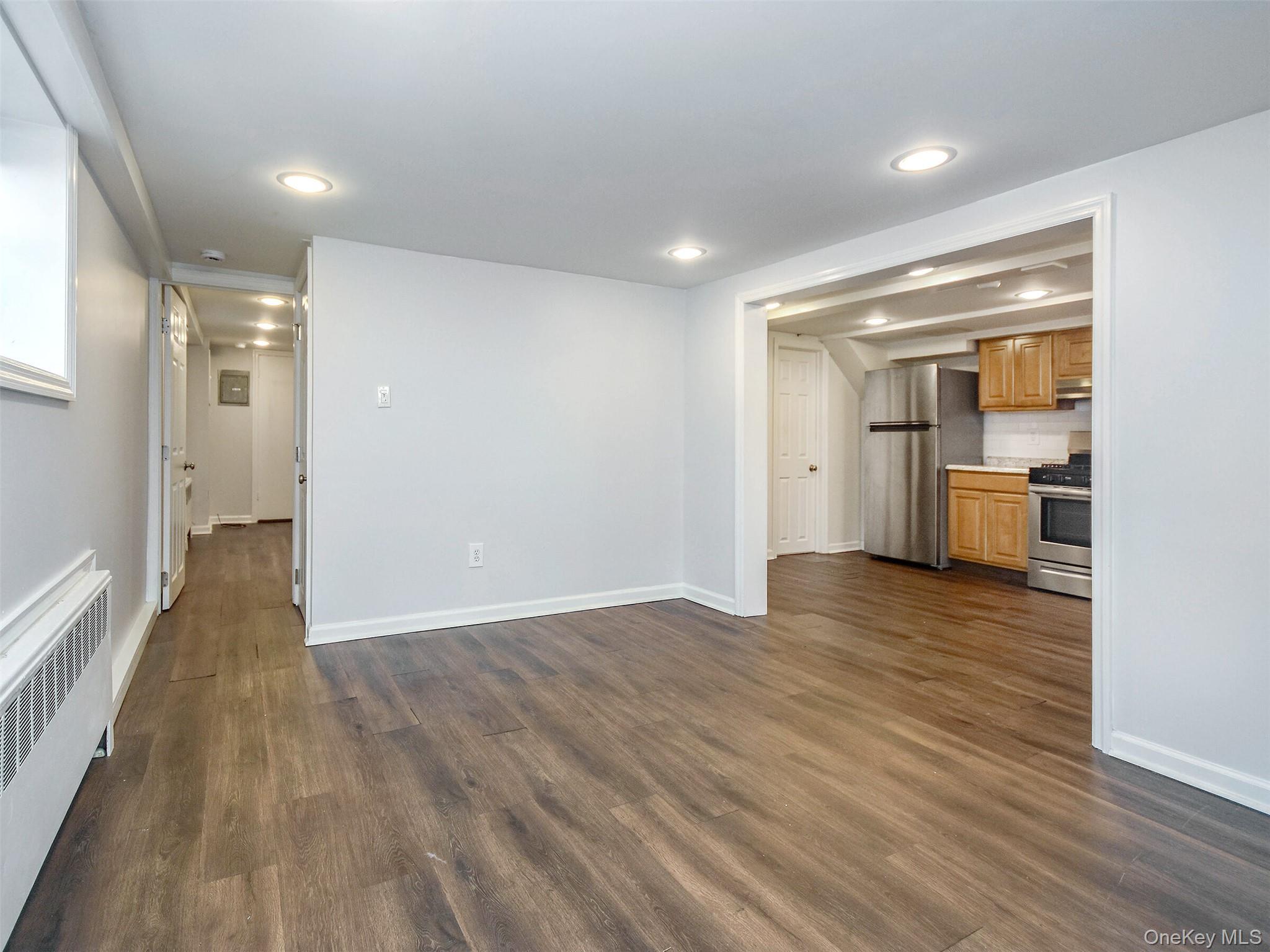 #10 photo, 3 A Pequot Avenue, מחוז נסאו Port Washington , NY 11050