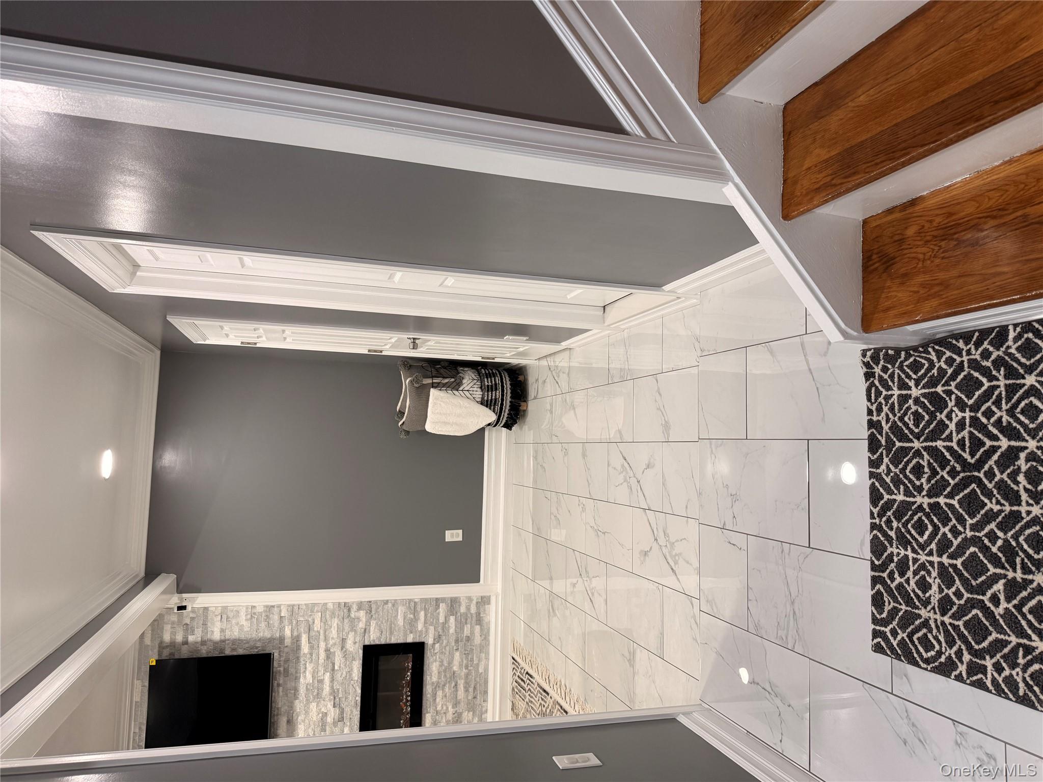 #13 photo, 331 American Boulevard, מחוז סאפוק Brentwood , NY 11717