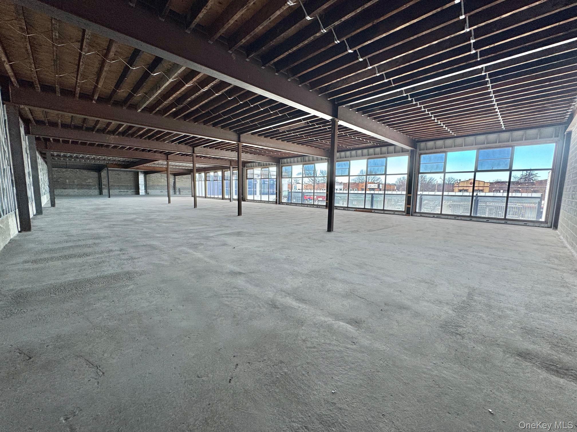 #13 photo, 21480 - 215-02 Jamaica Avenue, Queens Village , NY 11428