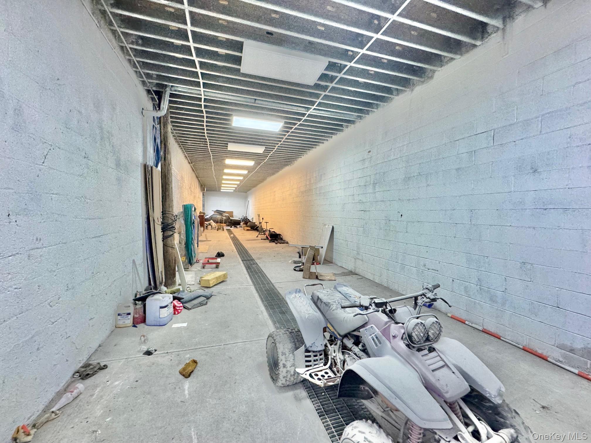 #20 photo, 21480 - 215-02 Jamaica Avenue, Queens Village , NY 11428