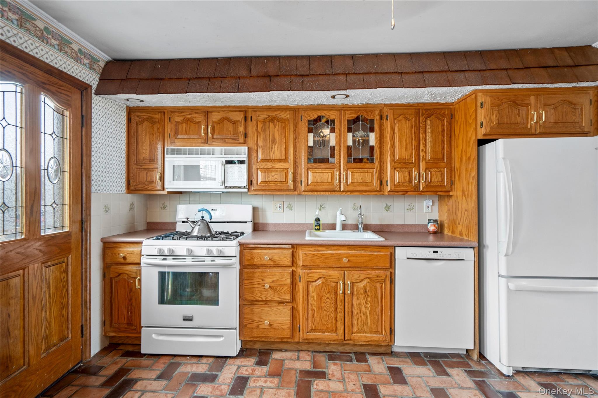 #10 photo, 2298 Cleveland Street, Нассау ‖ North Bellmore , NY 11710