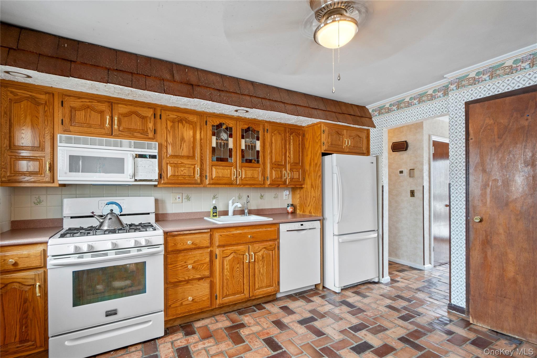 #11 photo, 2298 Cleveland Street, Нассау ‖ North Bellmore , NY 11710