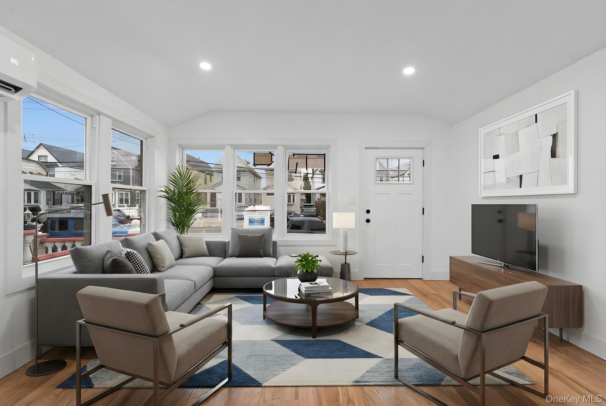 #1 photo, 13205 109th Avenue, كوينز South Ozone Park , NY 11420