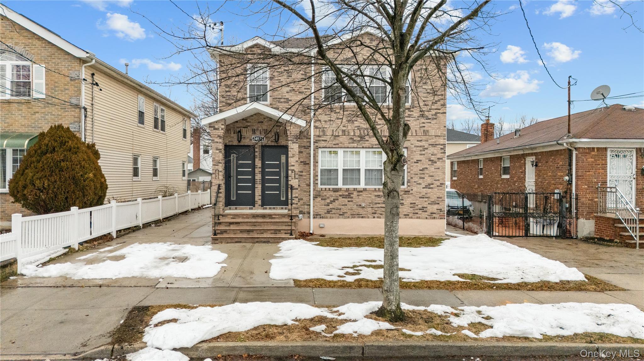 #14 photo, 24533 147th Road, קווינס Rosedale , NY 11422