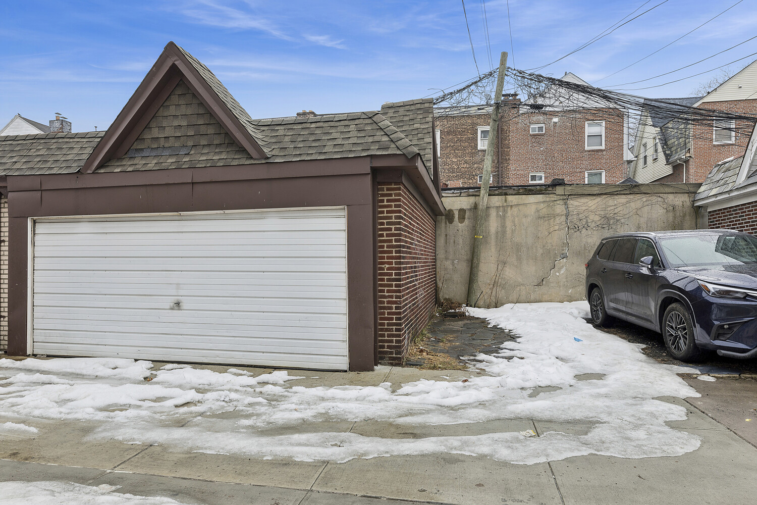 #18 photo, 33-25 71ST Street, كوينز Jackson Heights , NY 11372