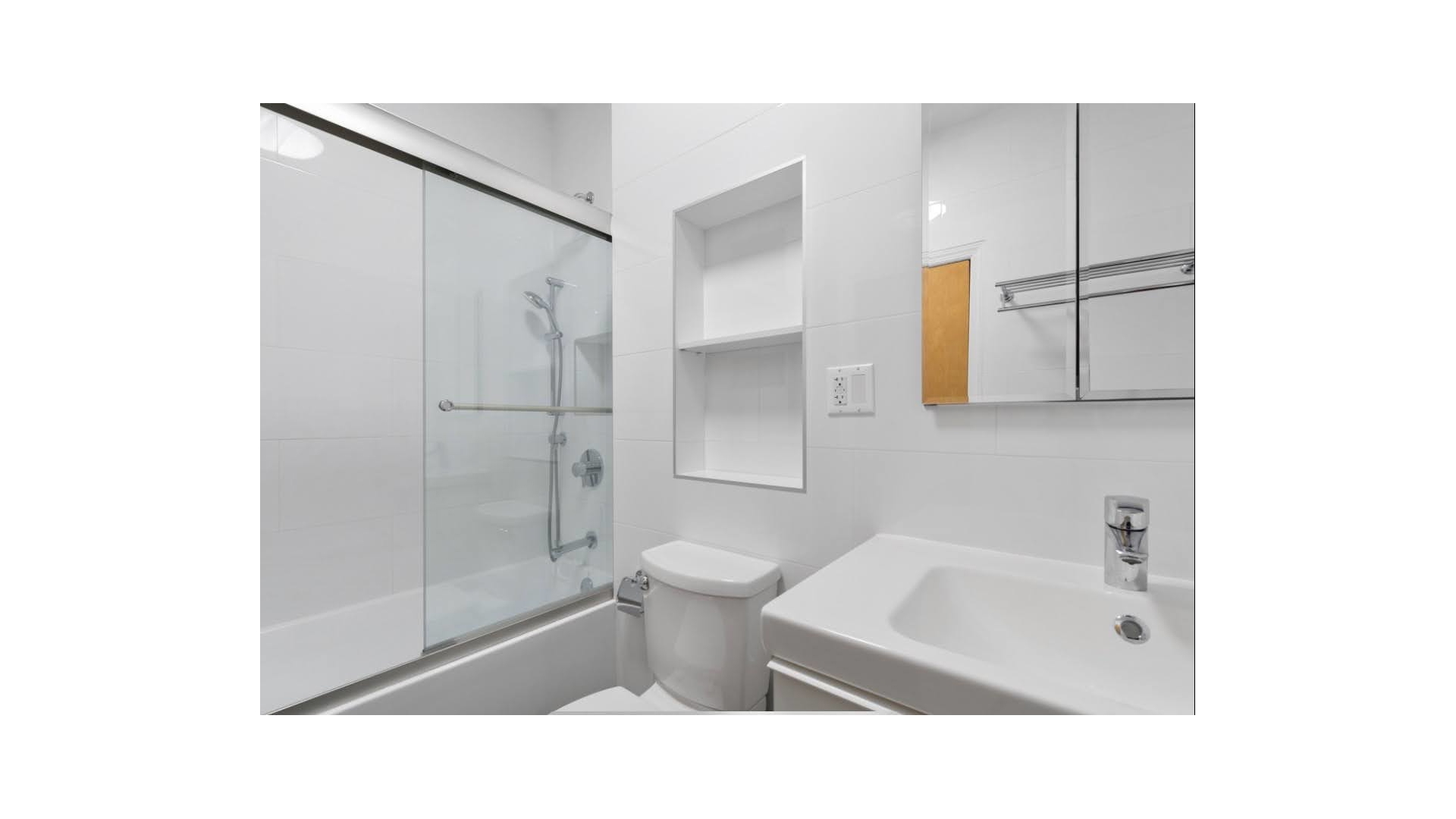 #5 photo, 215 E 88TH Street, 曼哈顿 Yorkville , NY 10128