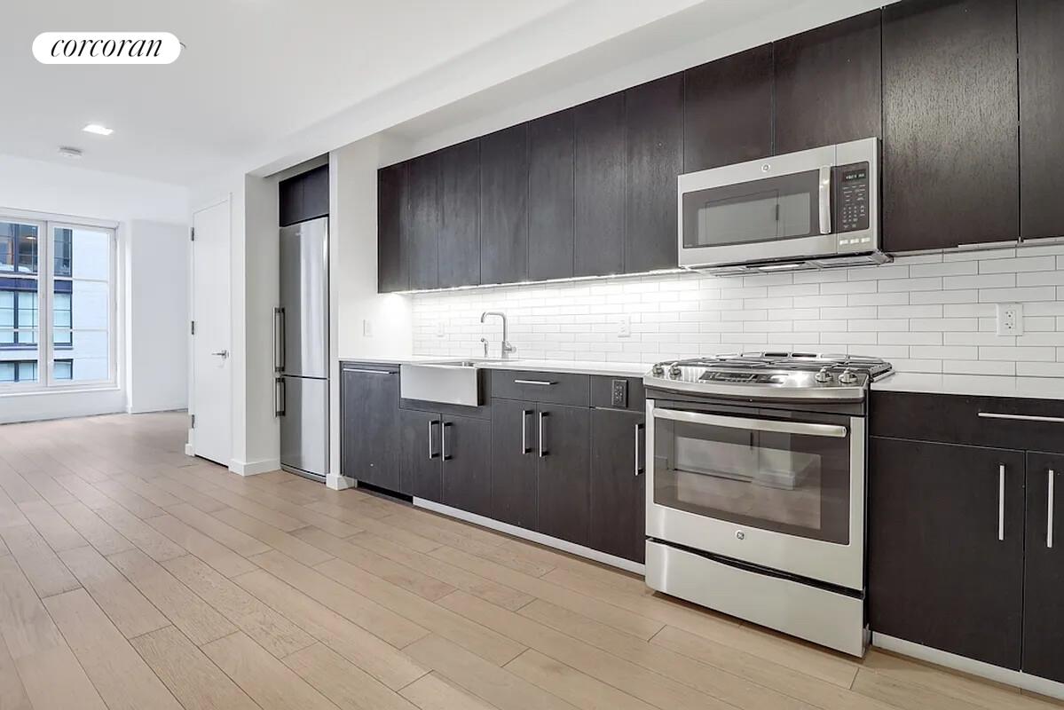 #1 photo, New York City, Hell's Kitchen , NY 10036