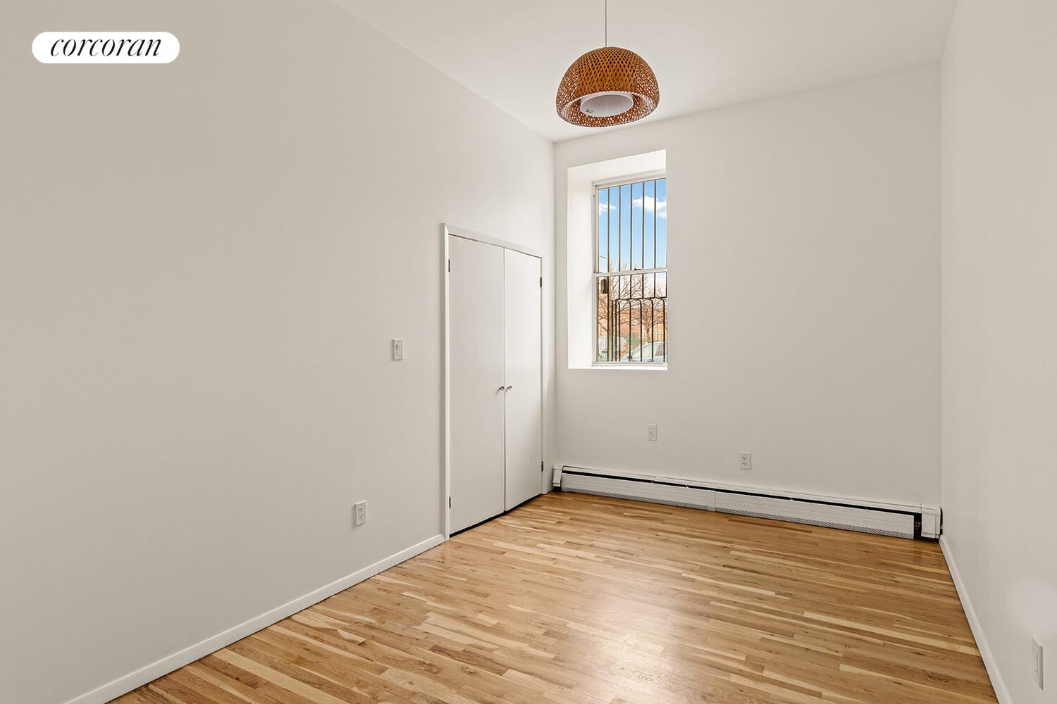 #4 photo, Brooklyn, ব্রুকলিন Carroll Gardens , NY 11231