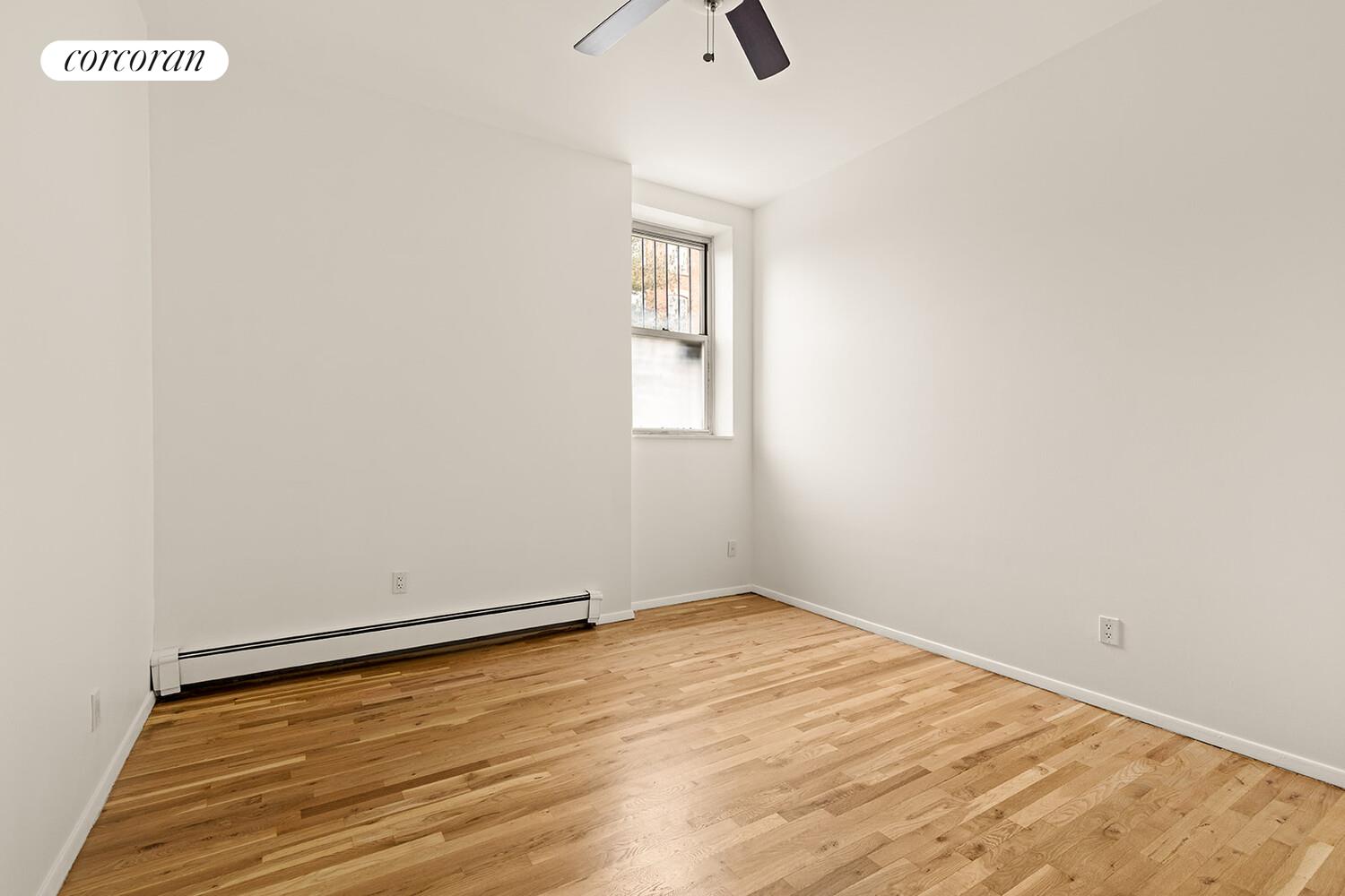 #5 photo, Brooklyn, ব্রুকলিন Carroll Gardens , NY 11231